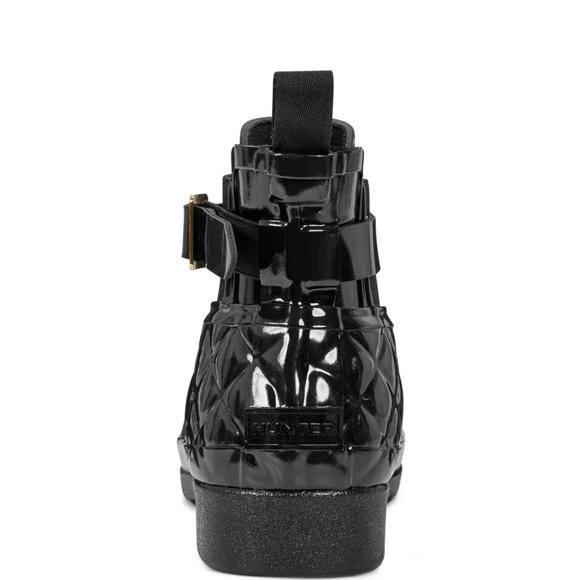 Hunter Women's Quilted Gloss Refined Slim Fit Chelsea Boots in Black - Picture 5 of 7